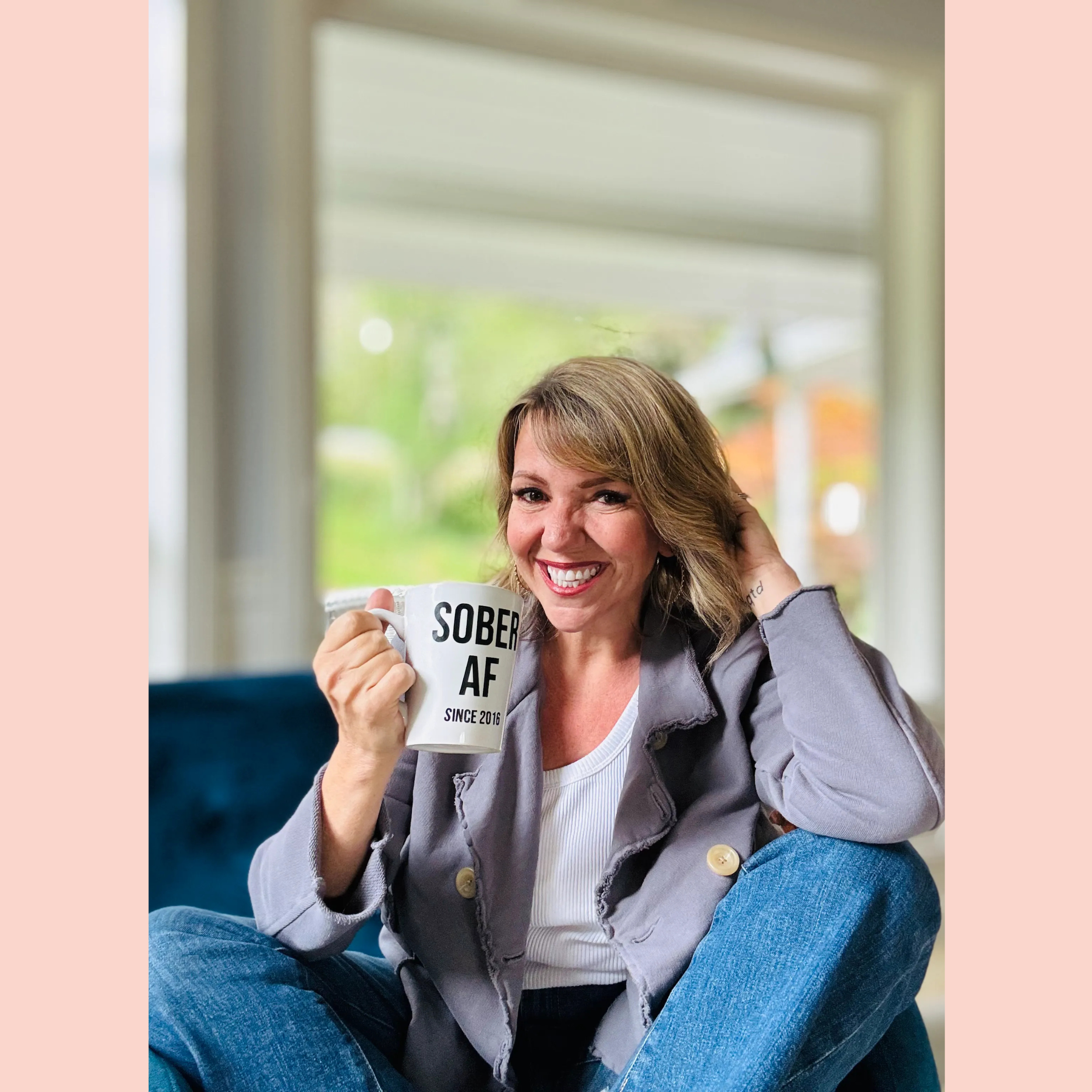The Sober Mom Life podcast, Suzanne Warye, navigate work conference, sober