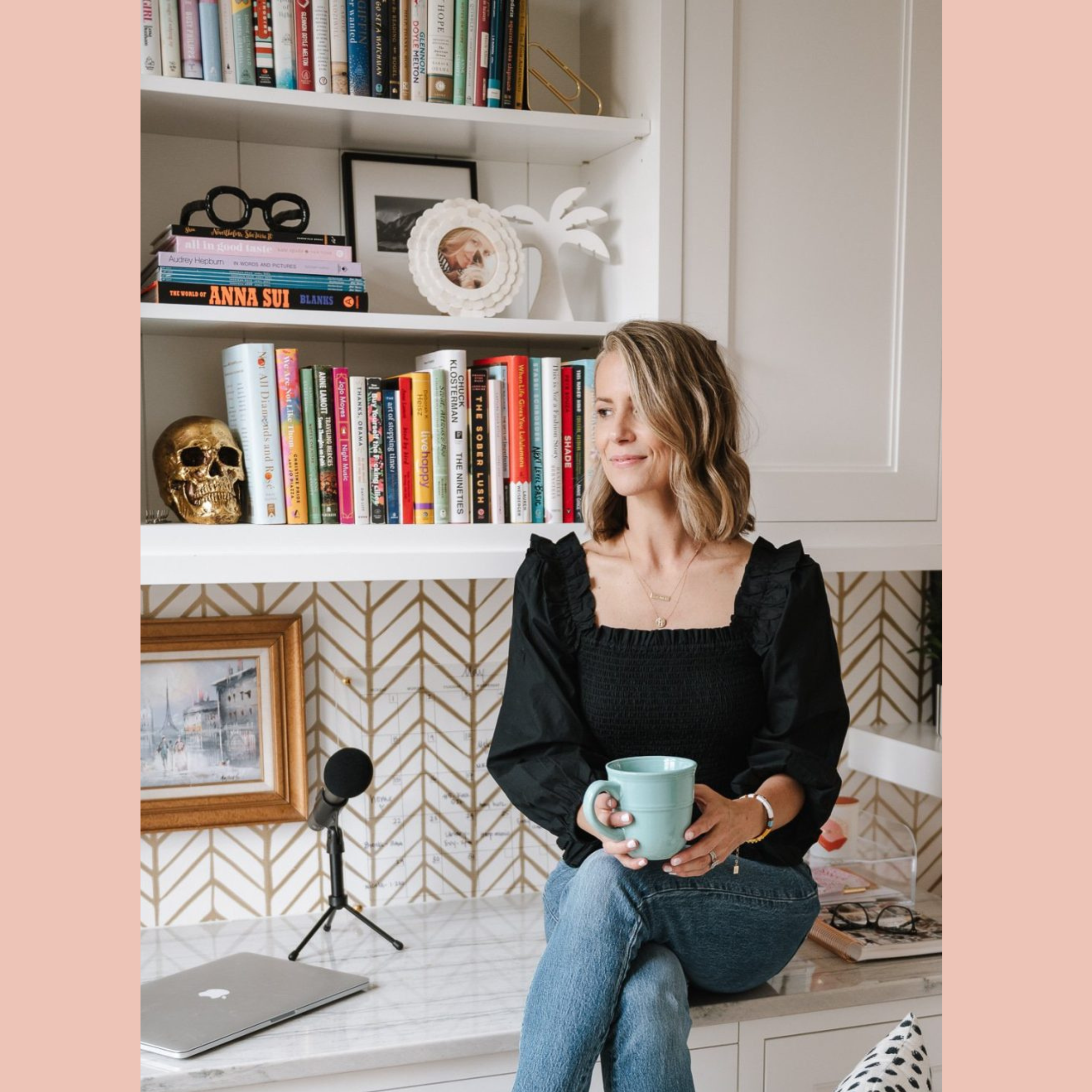 The Sober Mom Life podcast, Suzanne Warye, SobriTEA